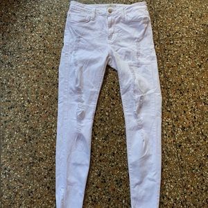 NEVER WORN White Ripped Jeans
